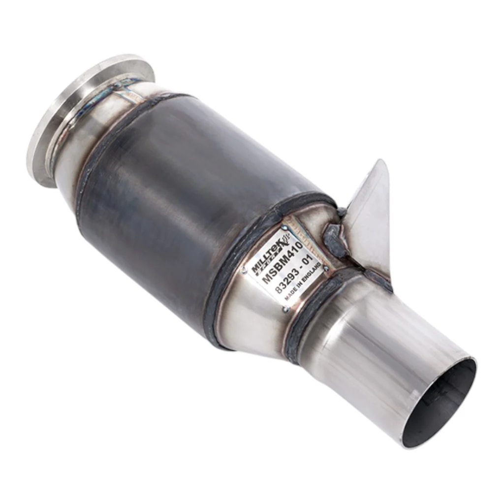 Milltek SSXBM1240 Downpipe — BMW i8 1.5T Hybrid 2014-2020 — zdjęcie 1