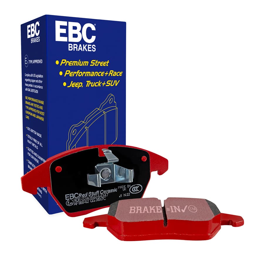 EBC Redstuff — poglądowe zdjęcie serii, opakowania i klocków hamulcowych